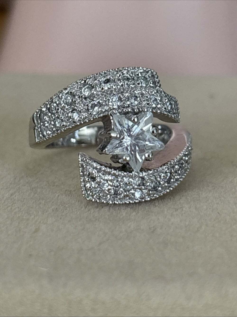 Sterling Silver Palladium Cubic Zirconia Bold Shooting Star Ring Size 6
